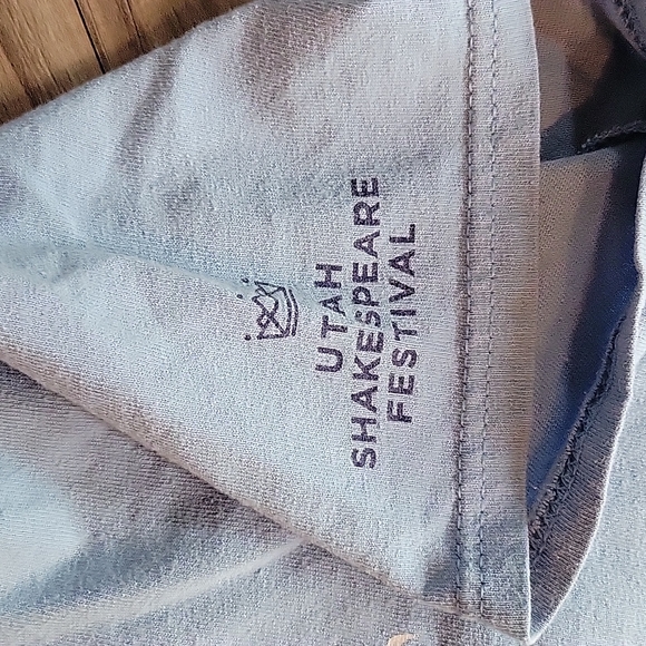Utah Shakespeare Festival tshirt Medium - Picture 5 of 5